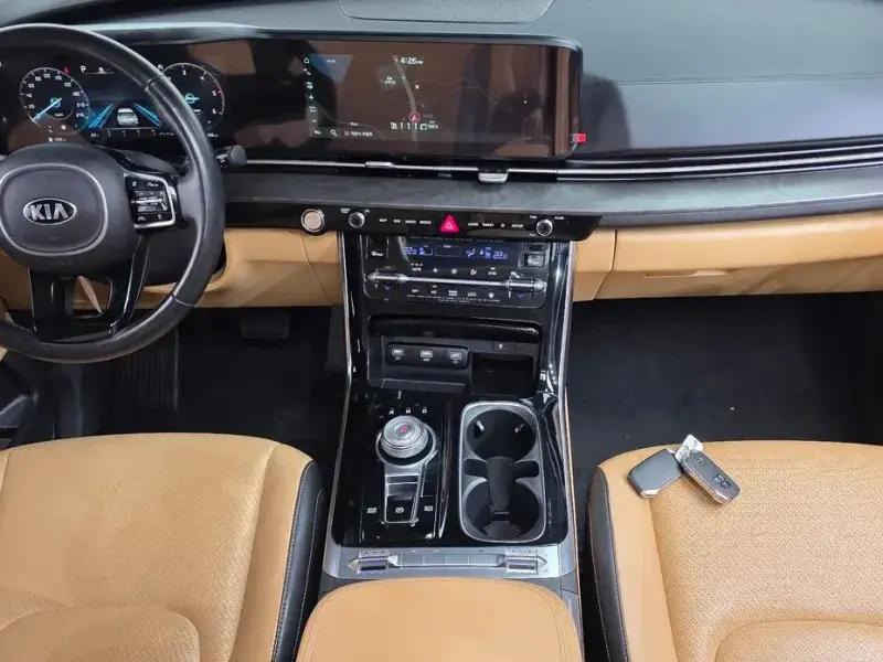 2021 Kia Carnival с пробегом 84 454 км