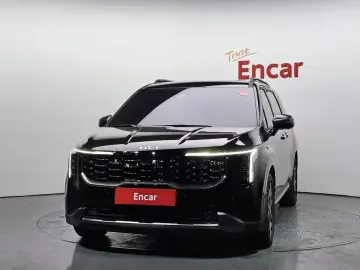 2025 Kia Carnival с пробегом 9 625 км
