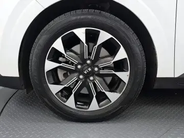2021 Kia Carnival с пробегом 65 260 км
