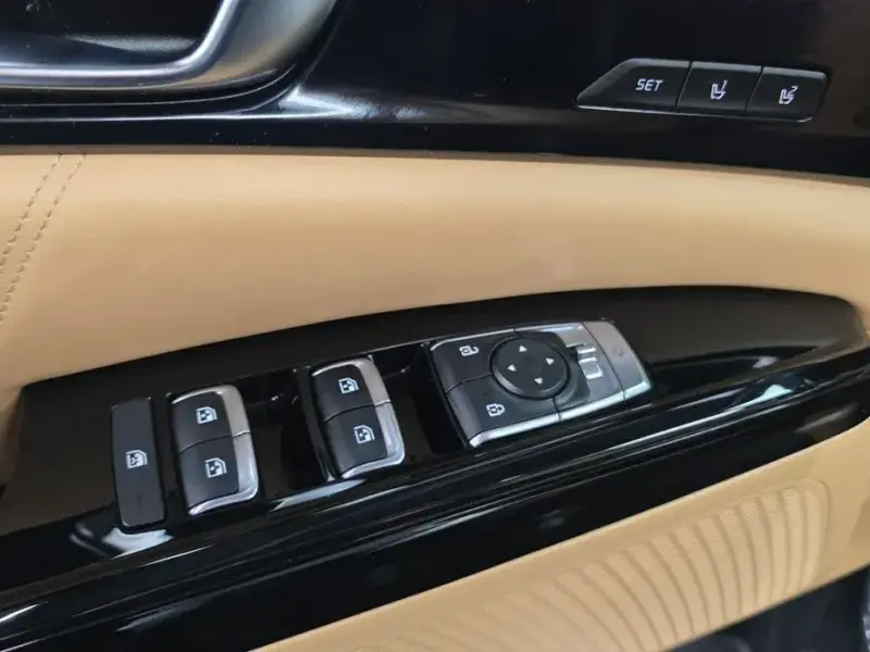 2021 Kia Carnival с пробегом 84 454 км