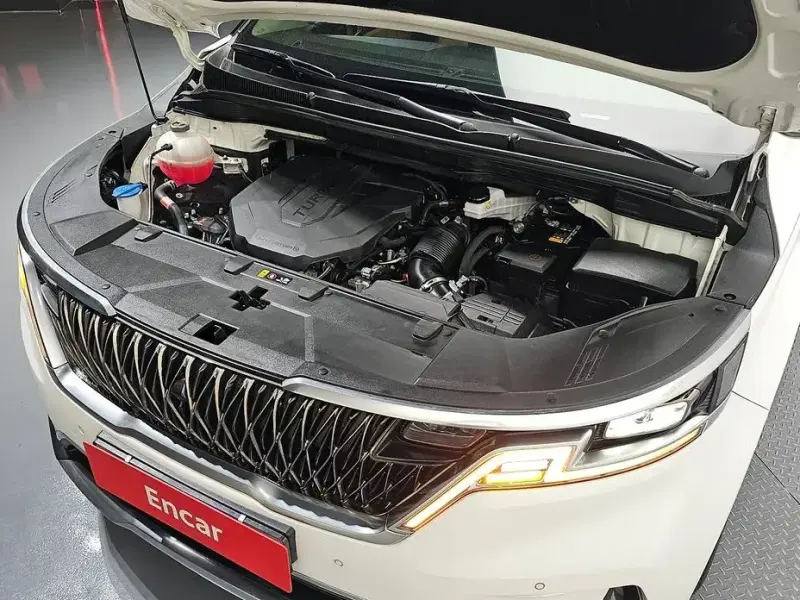 2021 Kia Carnival с пробегом 65 260 км