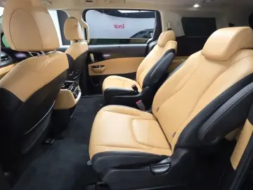 2021 Kia Carnival с пробегом 84 454 км