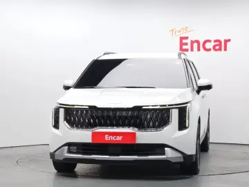 2024 Kia Carnival с пробегом 24 851 км