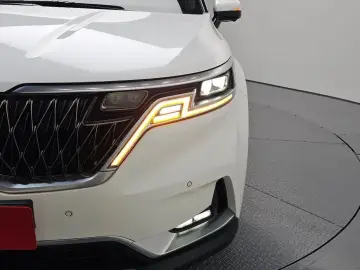 2021 Kia Carnival с пробегом 65 260 км