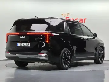 2024 Kia Carnival с пробегом 30 056 км