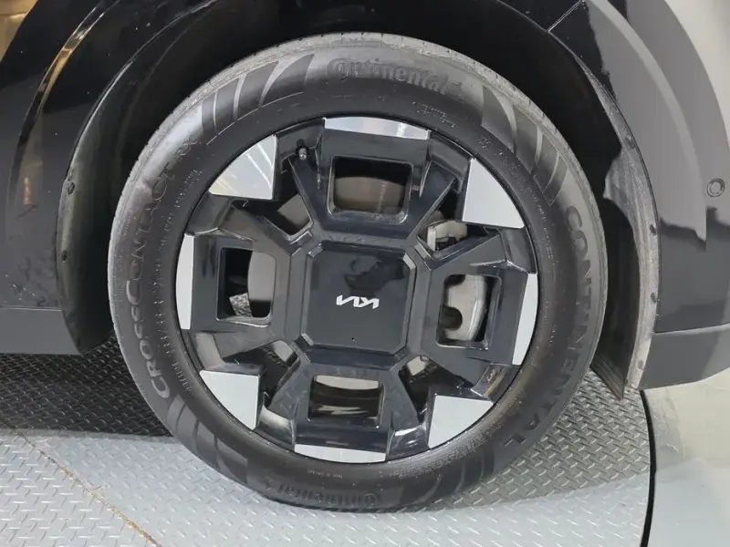2024 Kia Carnival с пробегом 30 056 км