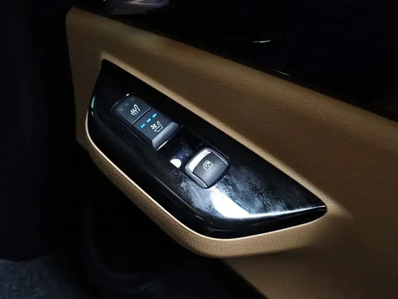 2021 Kia Carnival с пробегом 65 260 км