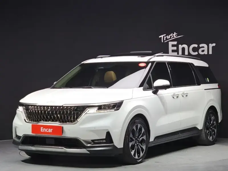 2022 Kia Carnival с пробегом 69 718 км
