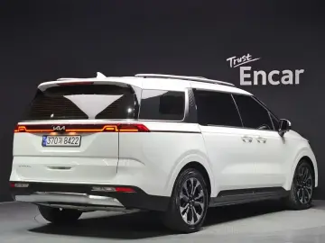 2022 Kia Carnival с пробегом 69 718 км