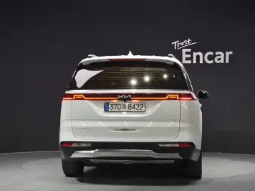 2022 Kia Carnival с пробегом 69 718 км