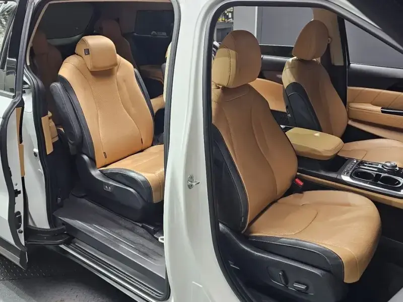 2022 Kia Carnival с пробегом 69 718 км