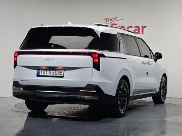 2024 Kia Carnival с пробегом 35 363 км