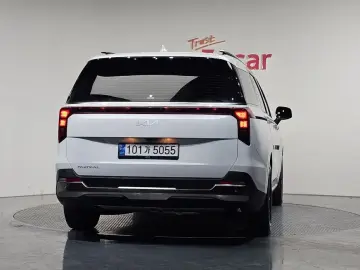 2024 Kia Carnival с пробегом 35 363 км