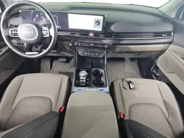 2024 Kia Carnival с пробегом 35 363 км