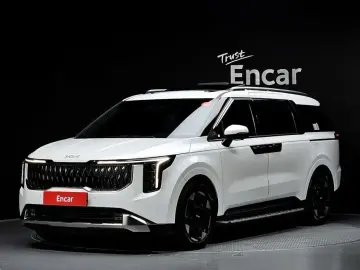 2024 Kia Carnival с пробегом 14 561 км