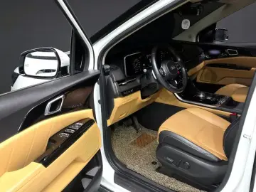 2021 Kia Carnival с пробегом 150 942 км