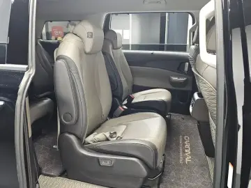2024 Kia Carnival с пробегом 31 506 км