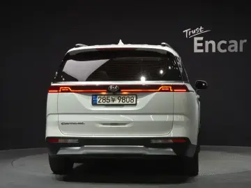 2021 Kia Carnival с пробегом 35 808 км