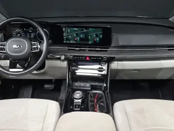 2021 Kia Carnival с пробегом 35 808 км