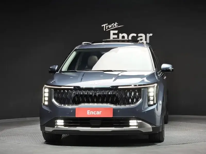 2024 Kia Carnival с пробегом 26 943 км
