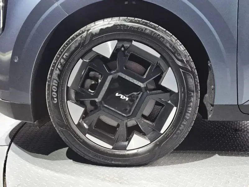 2024 Kia Carnival с пробегом 26 943 км