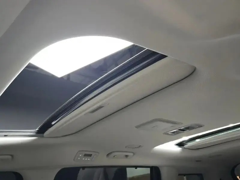 2021 Kia Carnival с пробегом 35 808 км