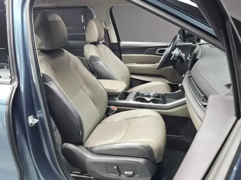 2024 Kia Carnival с пробегом 26 943 км