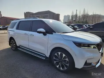 2022 Kia Carnival с пробегом 62 177 км
