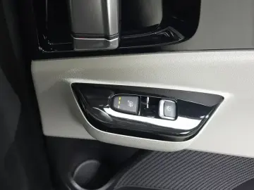 2021 Kia Carnival с пробегом 35 808 км