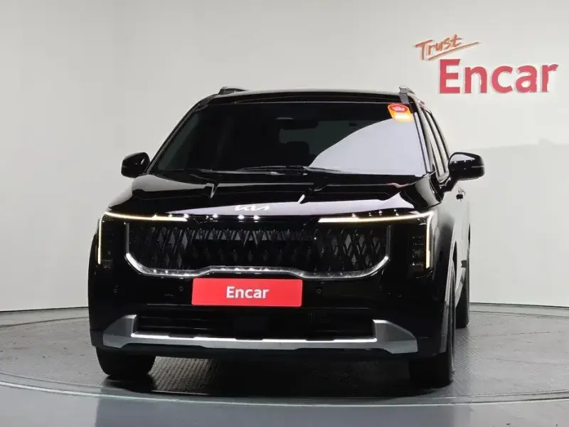 2024 Kia Carnival с пробегом 40 323 км