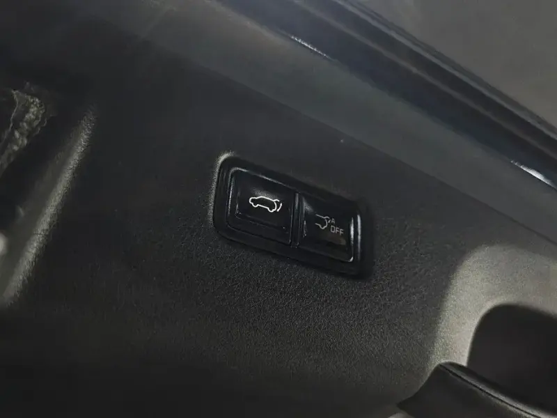 2024 Kia Carnival с пробегом 26 943 км