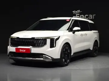 2023 Kia Carnival с пробегом 48 368 км