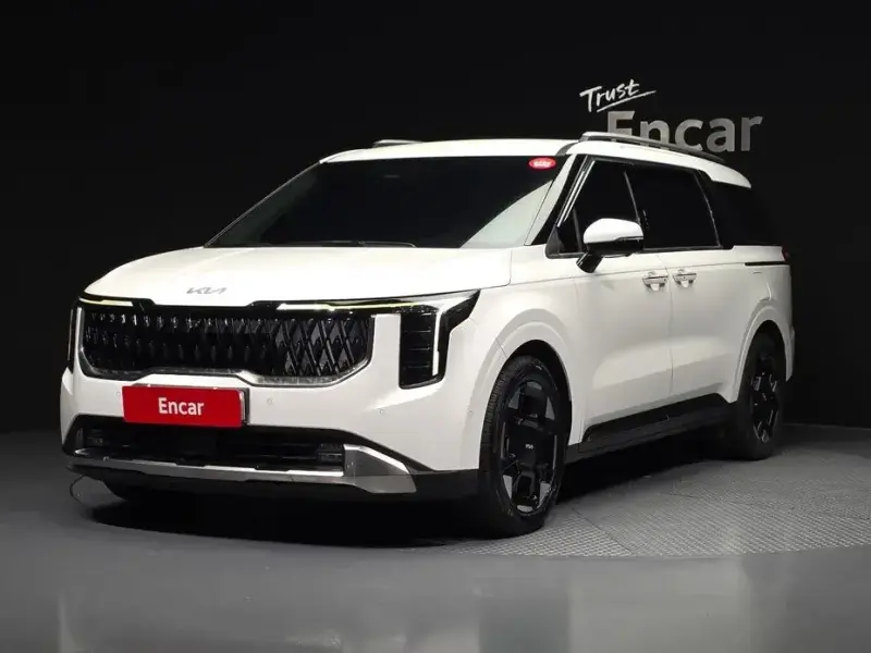 2023 Kia Carnival с пробегом 48 368 км