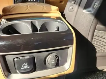 2022 Kia Carnival с пробегом 62 177 км
