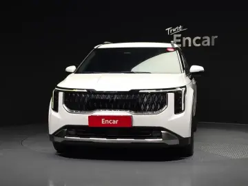 2023 Kia Carnival с пробегом 48 368 км