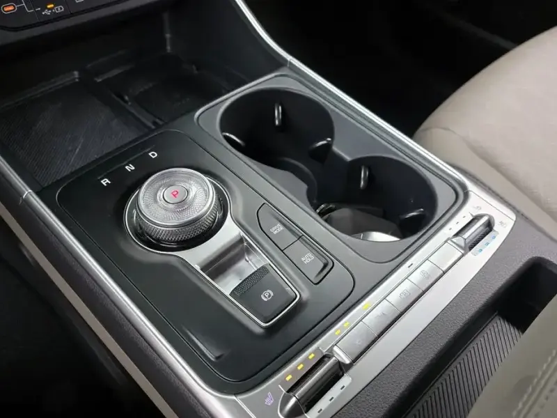 2024 Kia Carnival с пробегом 40 323 км