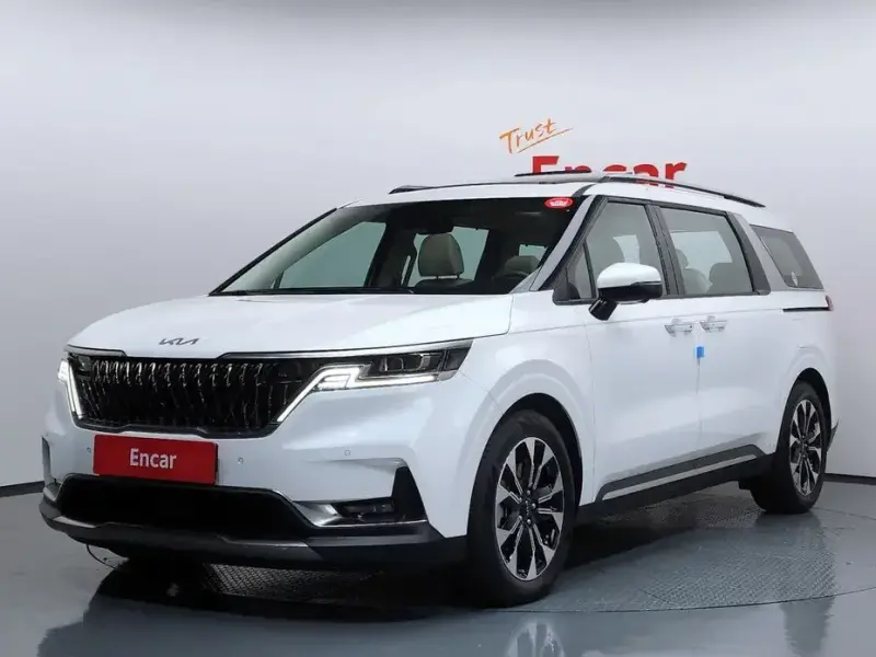 2022 Kia Carnival с пробегом 41 092 км