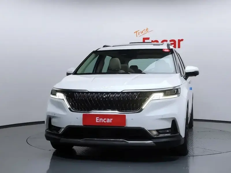 2022 Kia Carnival с пробегом 41 092 км