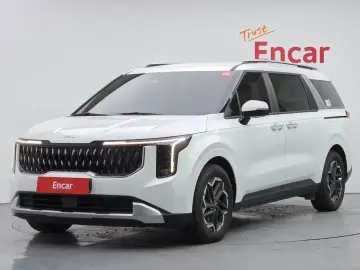 2024 Kia Carnival с пробегом 21 886 км