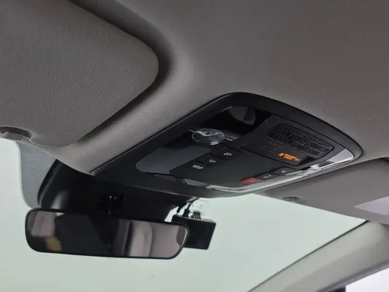 2024 Kia Carnival с пробегом 15 107 км