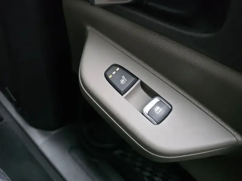 2024 Kia Carnival с пробегом 15 107 км