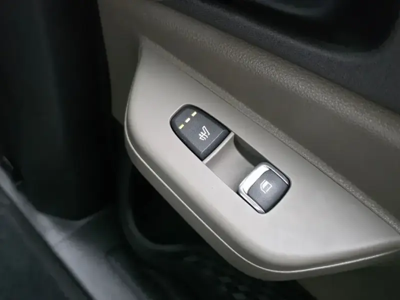 2024 Kia Carnival с пробегом 21 886 км
