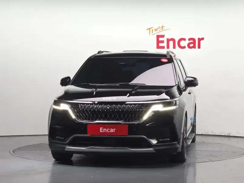 2022 Kia Carnival с пробегом 34 555 км