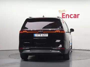 2022 Kia Carnival с пробегом 34 555 км