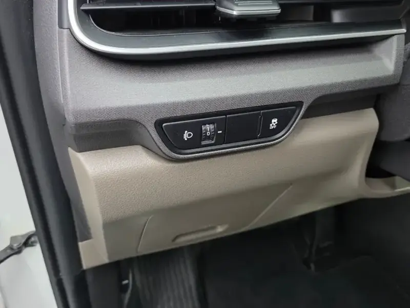 2024 Kia Carnival с пробегом 22 669 км