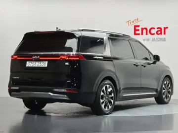 2023 Kia Carnival с пробегом 109 749 км