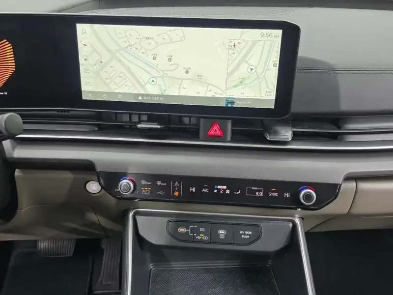 2024 Kia Carnival с пробегом 22 669 км