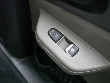2024 Kia Carnival с пробегом 22 669 км