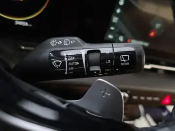 2022 Kia Carnival с пробегом 34 555 км