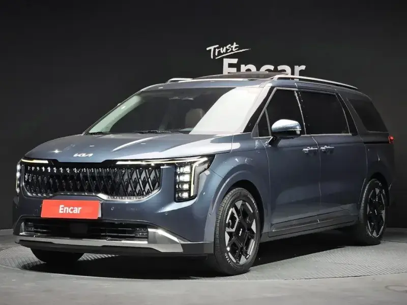 2024 Kia Carnival с пробегом 29 967 км